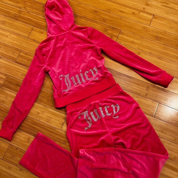 Juicy Couture Pants - Juicy Couture Hot Pink Velour Bling Tracksuit 💖✨ – Size S